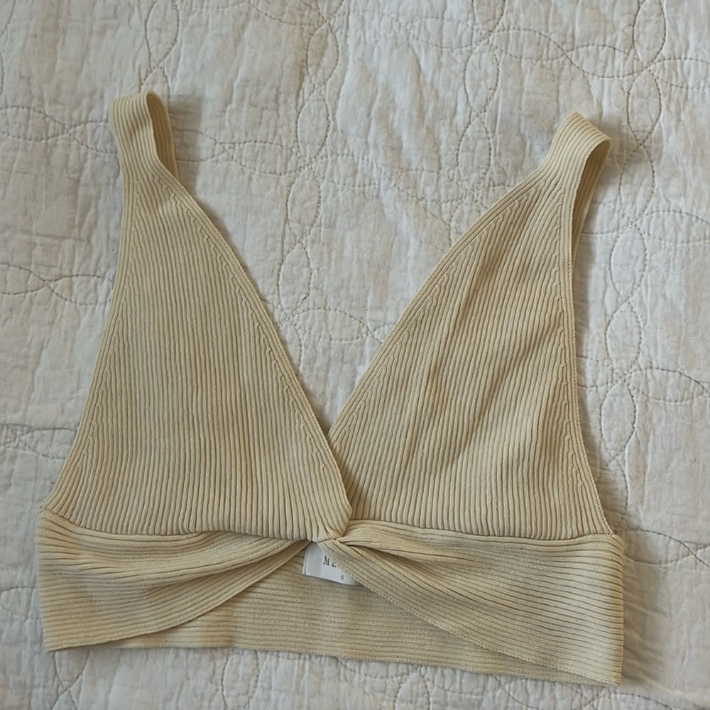 Meshki Crop top